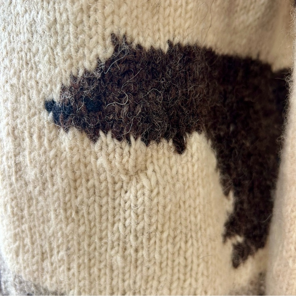 Motif Vintage 90s Wool Intarsia Moose Bear Chunky Knit Intarsia Sweater Size M - Picture 15 of 15